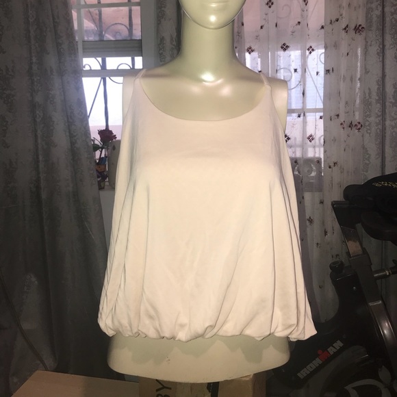 Pink top - Picture 2 of 4